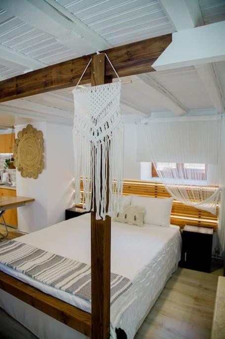 Corinth Yard- Family Retreat 아파트 외부 사진